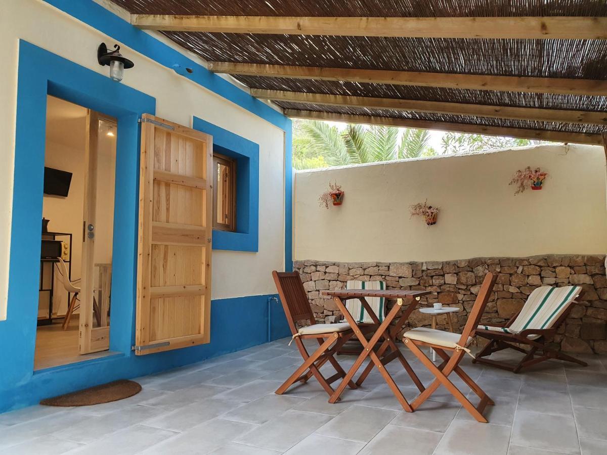 Apartamentos Cas Xurrac Es Calo  Exteriör bild