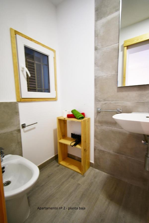 Apartamentos Cas Xurrac Es Calo  Exteriör bild