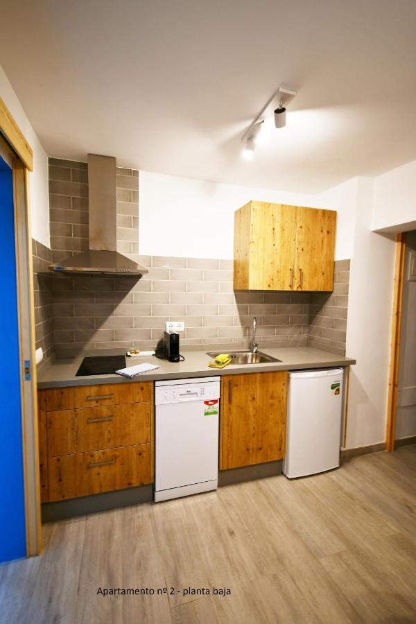Apartamentos Cas Xurrac Es Calo  Exteriör bild