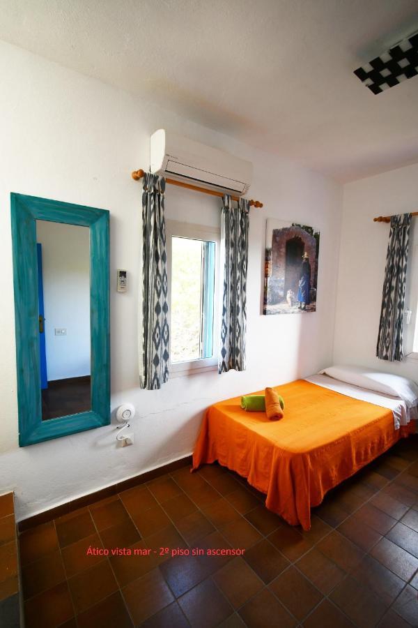 Apartamentos Cas Xurrac Es Calo  Exteriör bild